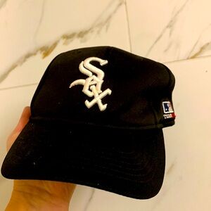 Youth white Sox hat